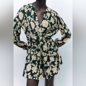Zara Long Sleeve Short Jumpsuit in Green size Small NWT